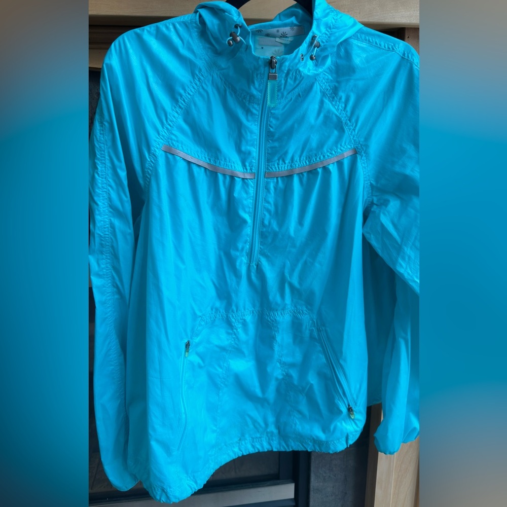 Athleta Vibrant Blue 1/4 zip Packable Lightweight Jacket Medium